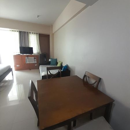 One Palm Tree Villas-Kenzie Place Terminal 3 Airport Manila Exterior foto